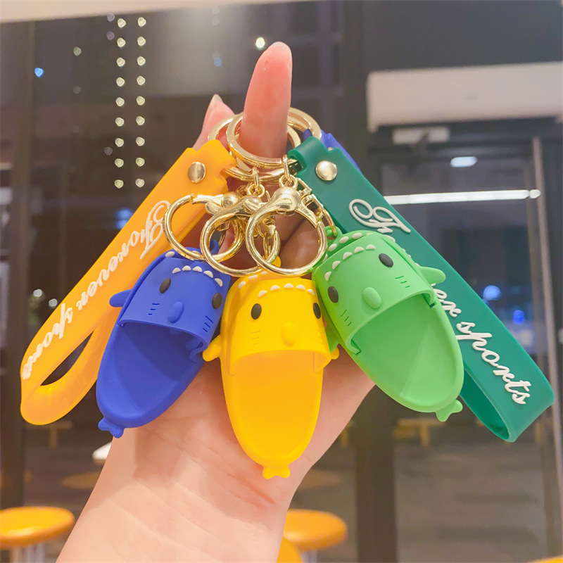 Creative cute shark slippers keychain trendy couple schoolbag ornaments car keychain pendant gift wholesale