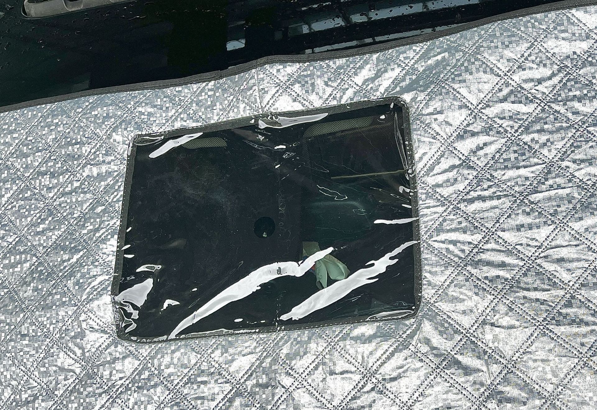 Cross-border car sunshade sunscreen heat insulation half cover snow window snow cover car clothing car snow cover
