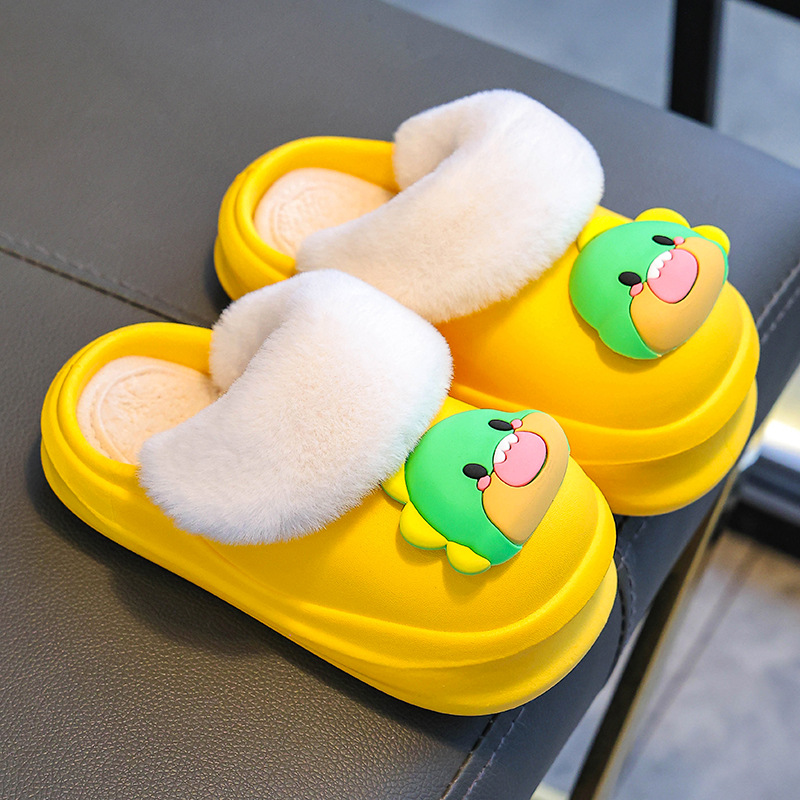 Otoño y invierno zapatillas de algodón para niños caliente y terciopelo impermeable para padres e hijos, bolsas caseras para bebés, zapatos de talón de algodón