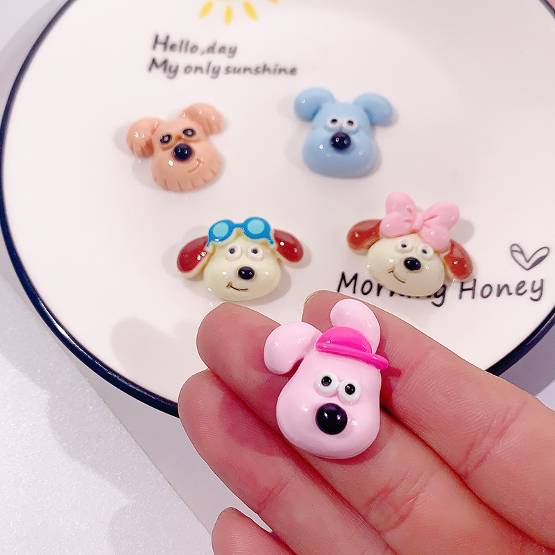 Nuevas gafas de sol para perros accesorios de resina diy caja de papelería de pegamento crema adornamiento de pelo agujero agujero zapatos material colgante al por mayor