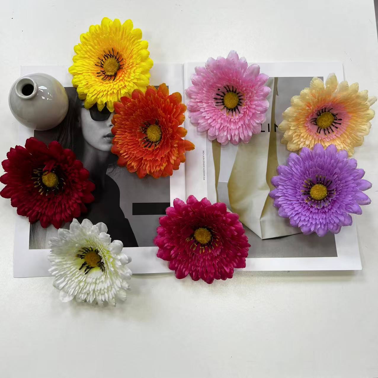 Simulated 12cm Gerbera African Gerbera European-Style Eternal Flower Romantic Scandinavian Style Home Hotel Decoration Window Flower Wall