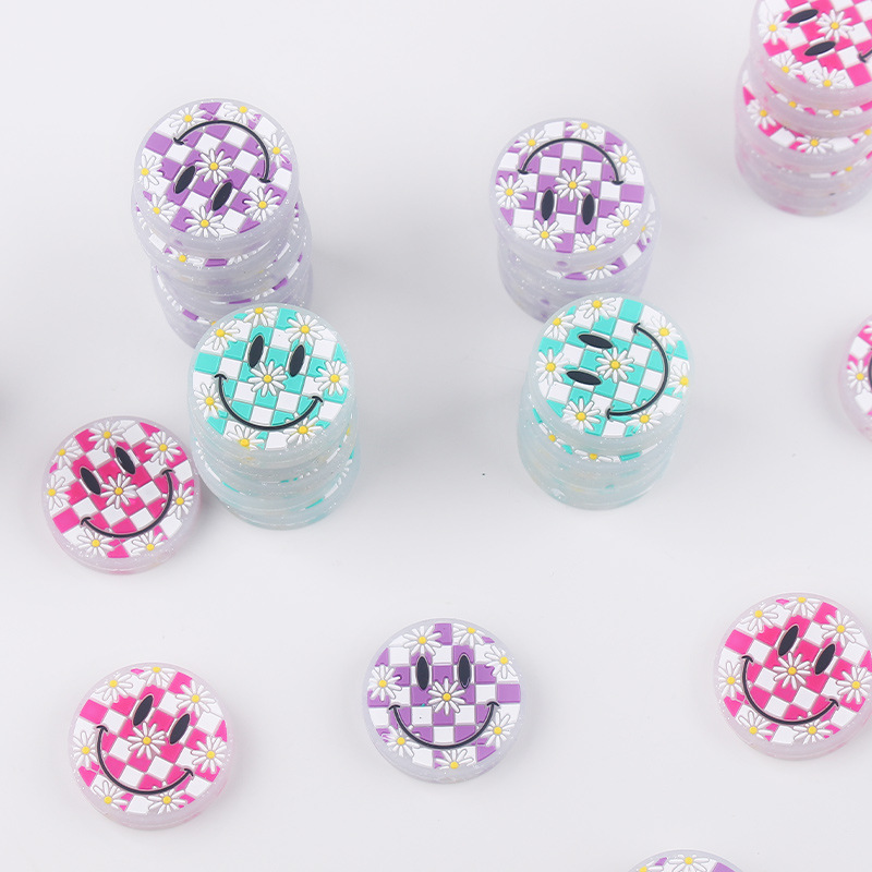 Productos creativos para bebés de bricolaje de dibujos animados silicona cara sonriente flor pequeña mordedor bebé molar cadena de pezón accesorios de mordedor