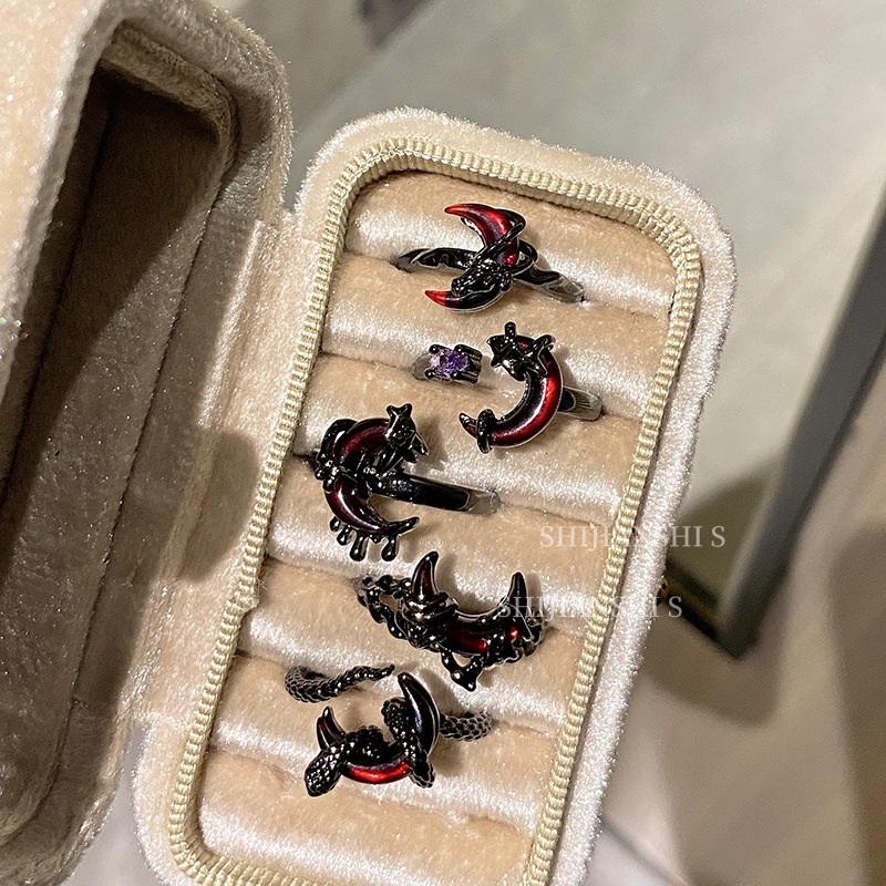 "Blood Moon" Retro Unisex Dark Moon Open Ring for Women, Trendy Cool Niche Fashion Snake Ring