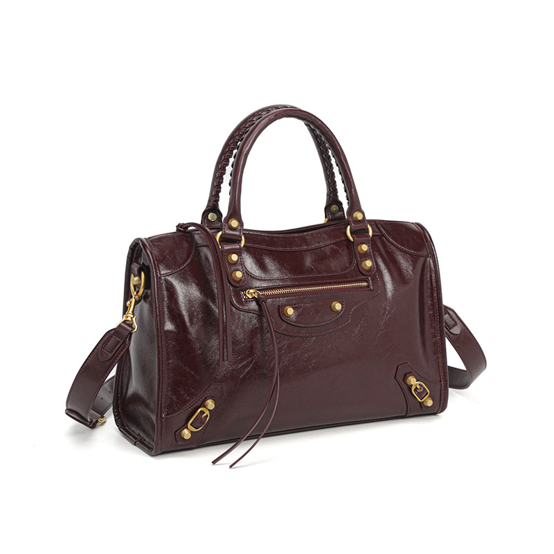 Genuine Leather B-Style Motorcycle Bag For Women 2026 New Large Capacity Retro Grained Oil Wax Leather Shoulder Crossbody Bag - Thumbnail 8