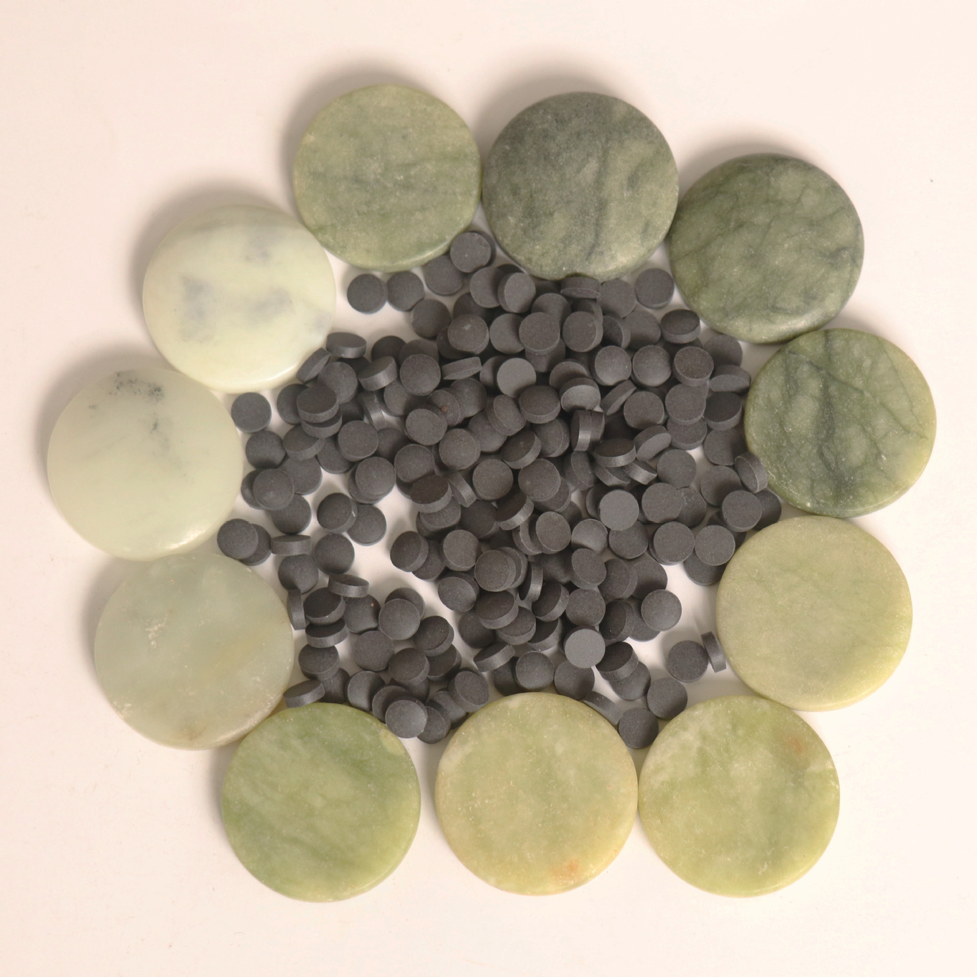 供应玉石颗粒汗蒸房用玉石片  岫岩4公分眉毛嫁接用玉石片