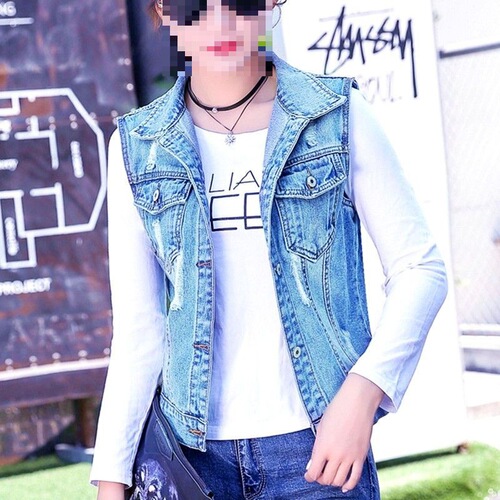 Spring and summer new Korean style with holes in jeans sleeveless top short large size horse clip vest small coat for women