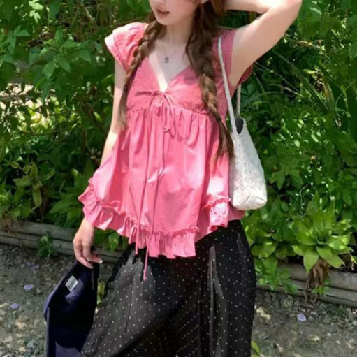 French-Style Sweet Sauce V-Neck Lace Patchwork Ruffle Top for Women with Jacquard and Smocked Small Flutter Sleeves Babydoll Blouse French-Style Sweet Sauce V-Neck Lace Patchwork Ruffle Top for Women with Jacquard and Smocked Small Flutter Sleeves Babydoll Blouse