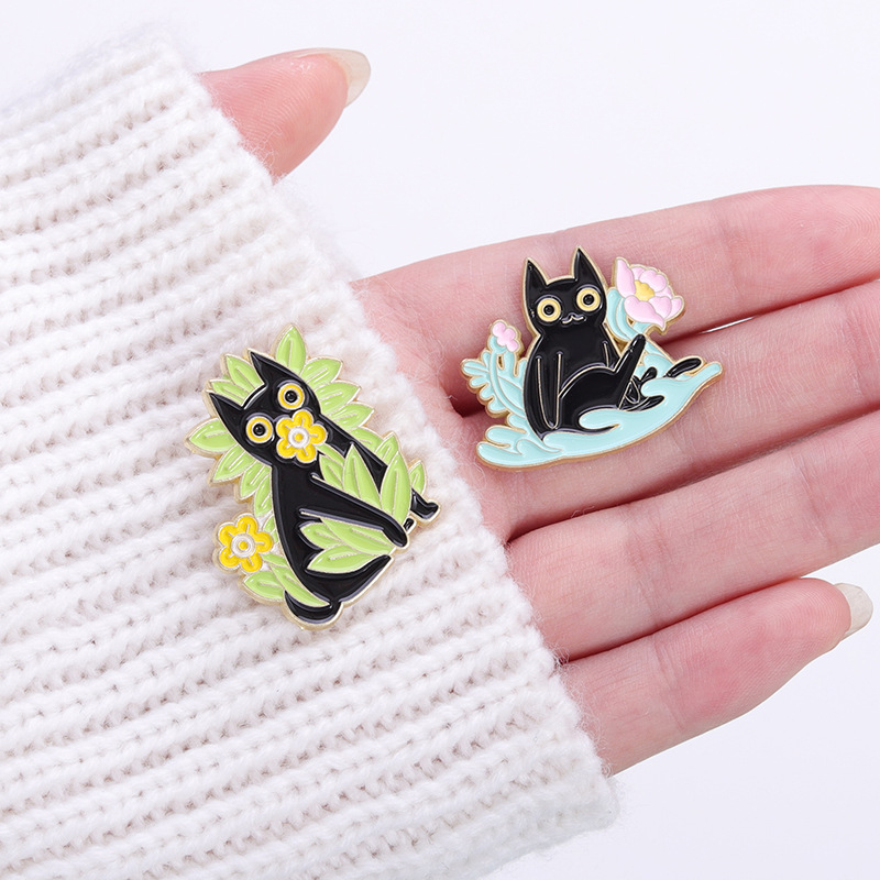 9g Weight Brooches Classification Holiday, Daily Occasion Alloy Material Animal Pattern Unisex Gender Stoving Varnish Design Cute Style Cute Pin Animal Alloy Stoving Varnish Unisex Brooches 3