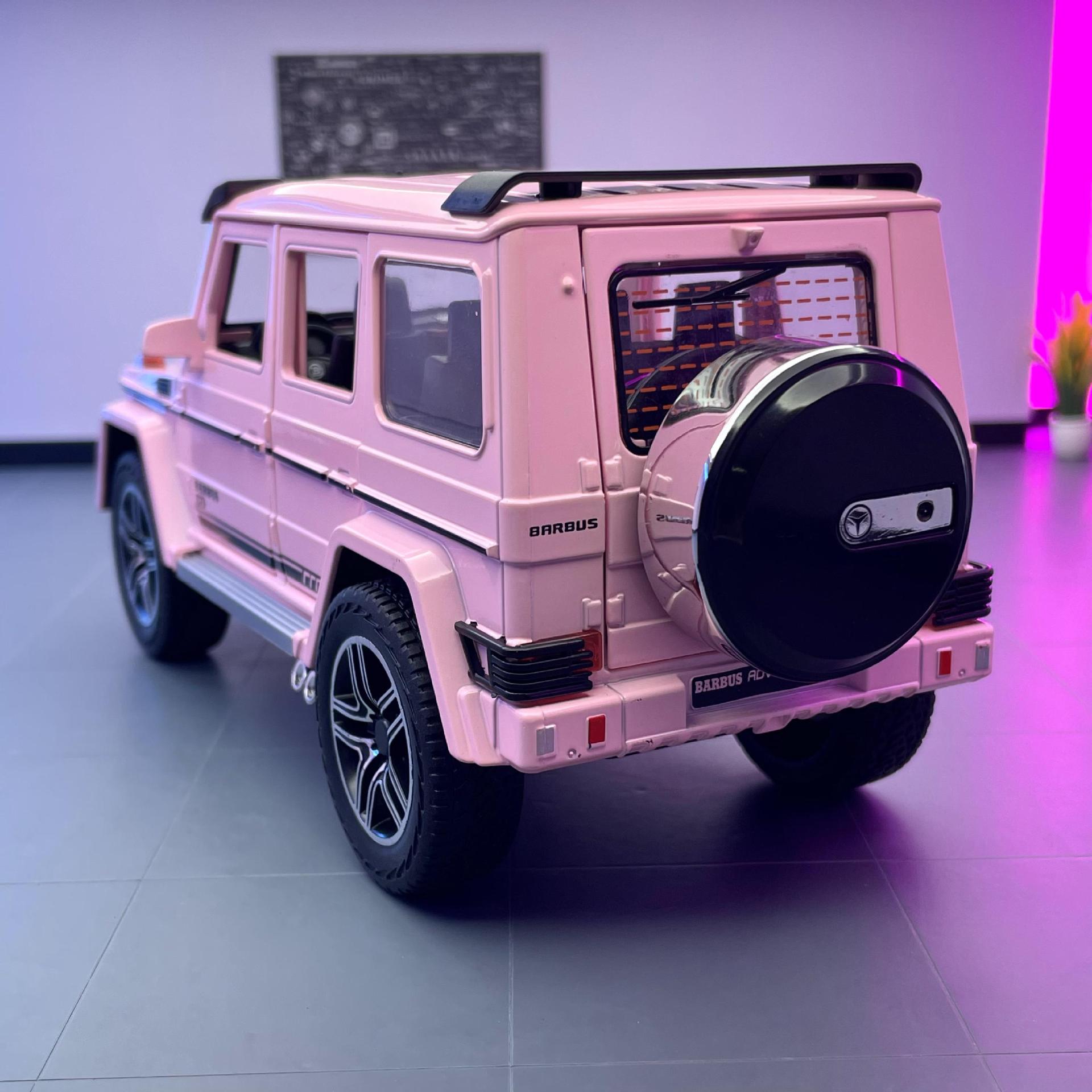 Weili modelo de coche de aleación 1:24 Big Ben G550 vehículo todoterreno tire hacia atrás con sonido y luz coche de juguete modelo de música adornos