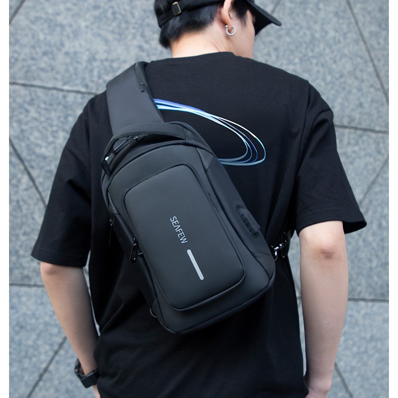 Men's shoulder bag
