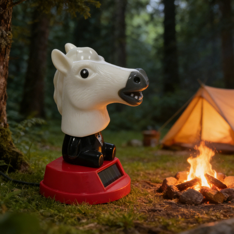 New Solar-Powered Shaking Horse Head Ornament, Beach Vacation Decoration, Desktop Small Gift, Cute Animal Decoration