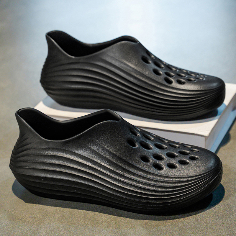 Zapatos con agujeros de coco para hombres nuevo estilo verano al aire libre vadeo Baotou bolso con tacón sandalias antideslizantes EVA pisando la mierda sandalias y zapatillas