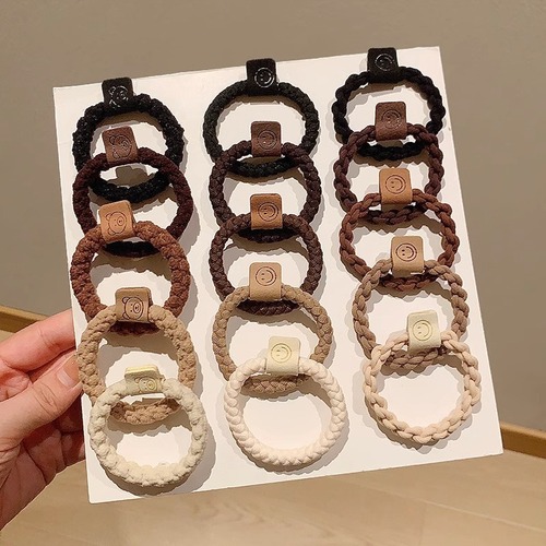 Ladies' Bear Headband with High-Grade Coffee Brown Hair Tie, Simple and Elegant, for Stylish Girls, Highly Elastic and Durable Rubber Bands