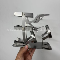 2025 新しいクロスボーダーワインドリンクホルダーコーラボトルワインボトルホルダー装飾品金属工芸品