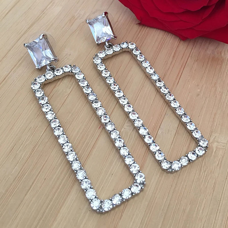 Cao Shi's New Fashion Geometric Square Crystal Long Earrings Personalized Versatile Earrings Round Face Slim Ear Jewelry_voghion.com