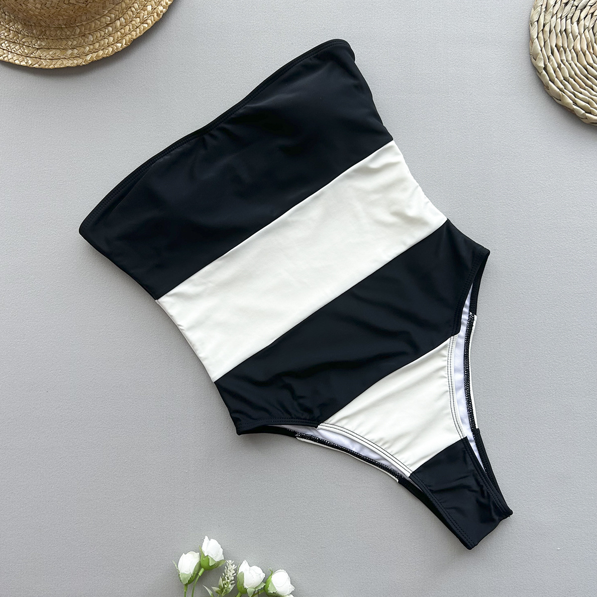 Strapless Neckline Comfort Function Slim Fit Type Women's Sexy Color Block Stripe One Piece Swimwear