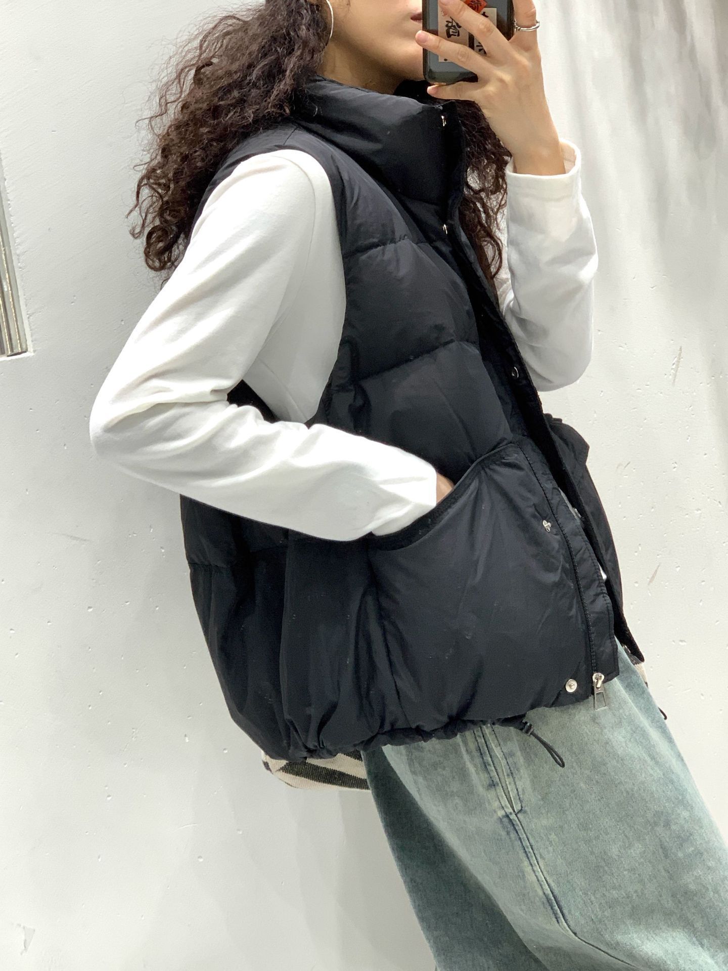검은색