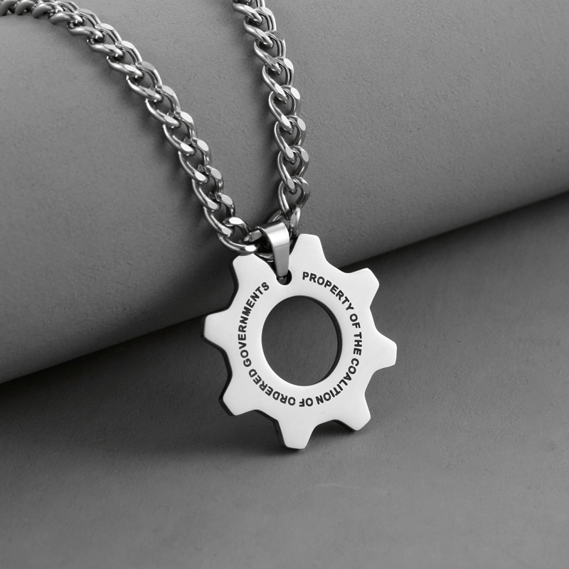 fashionable necklace stainless steel with gears hip-hop style