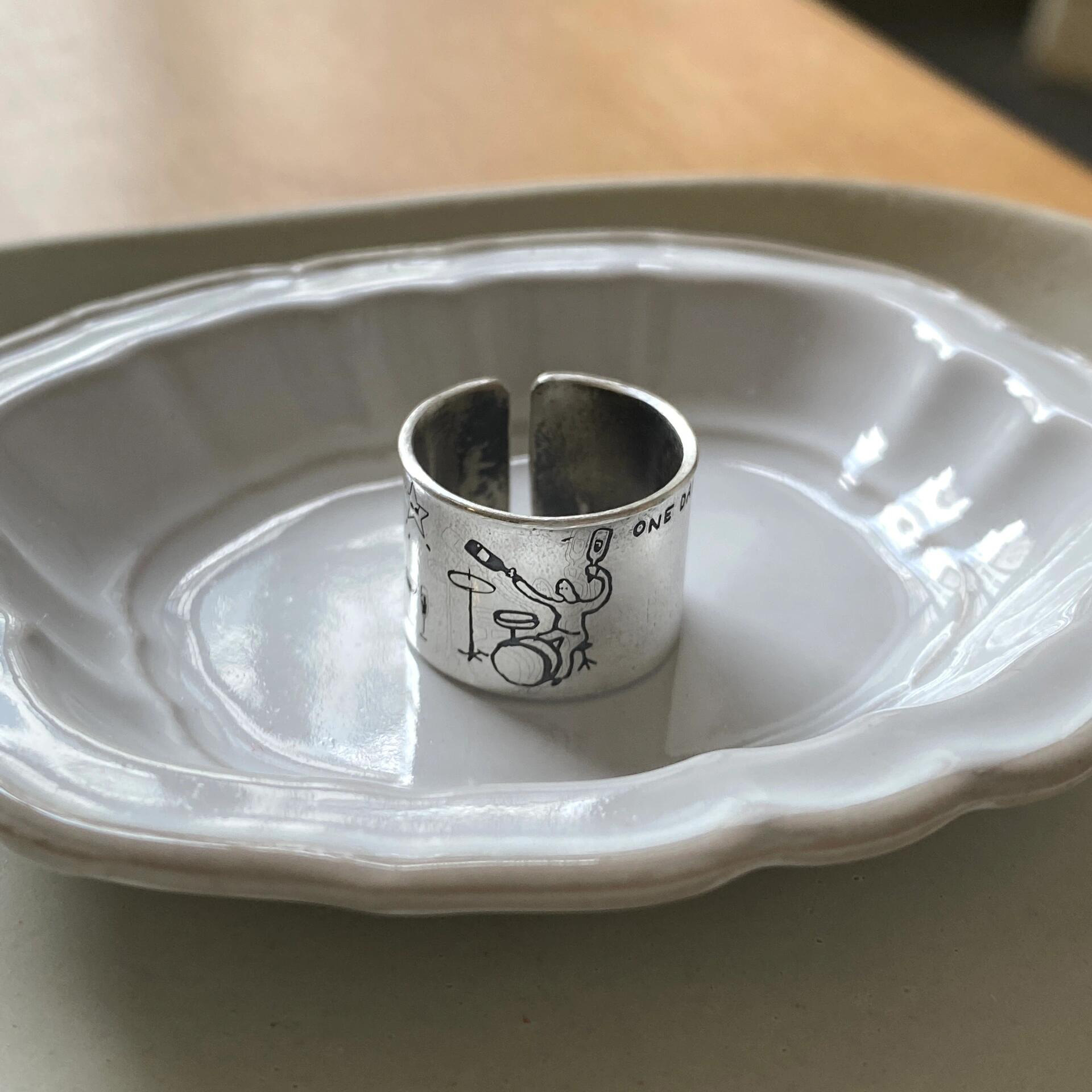 S925純銀酒鬼與自由寬版戒指女小眾設計韓國簡約ins可愛重工指環