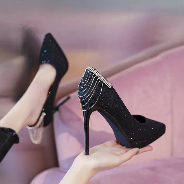 2025 new high-heeled shoes for women, silver waterproof platform, stiletto heels, versatile nightclub, versatile dress shoes, catwalk style and trendy