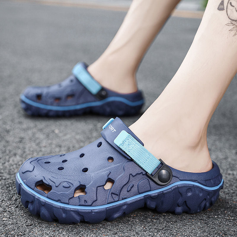 Verano nuevo estilo coreano de moda zapatos sandalias de jardín zapatos transfronterizos de tamaño grande versátil casuales dos zapatillas de moda para hombres