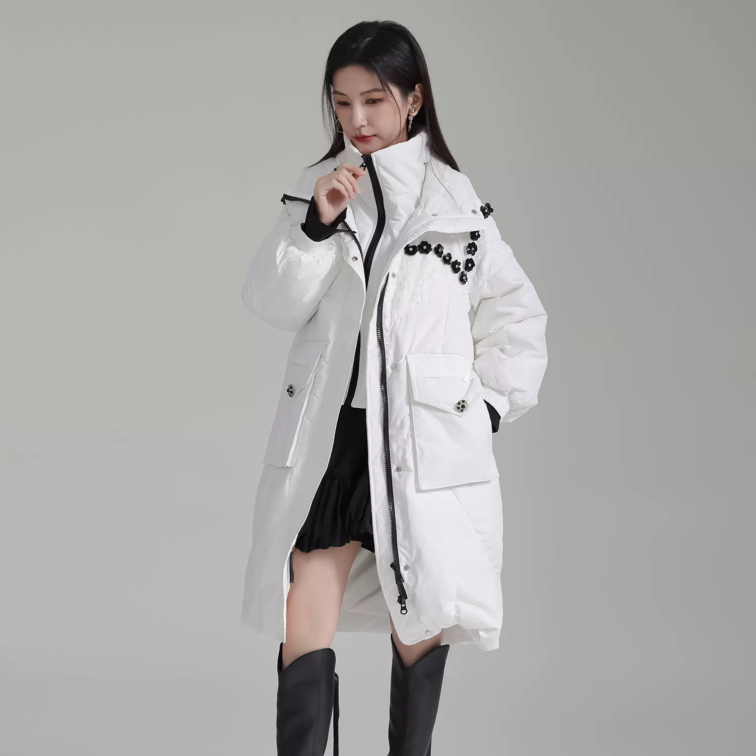 中创日臻小众设计钉珠冬季羽绒服鸭绒女中长款假两件拉链保暖外套