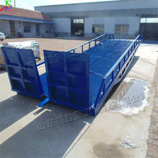 Leg type ramp ramp bridge mobile lifting loading and unloading boarding bridge container unloading platform