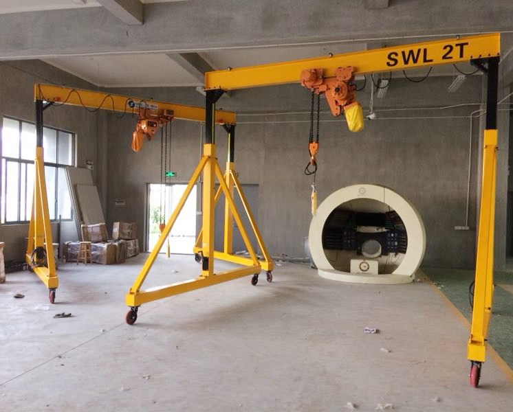 1吨移动式简易起重机小型电动龙门架 工地仓库用起重搬运龙门架