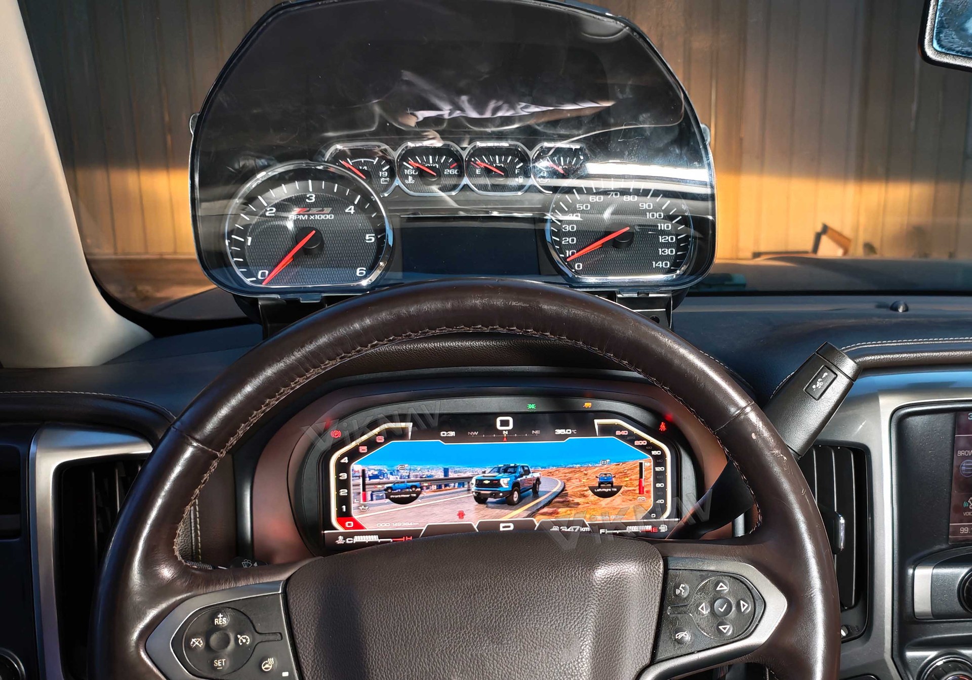 Suitable for Chevrolet Silverado GMC SIERRA14-18 models 13inch HD LCD instrument modification