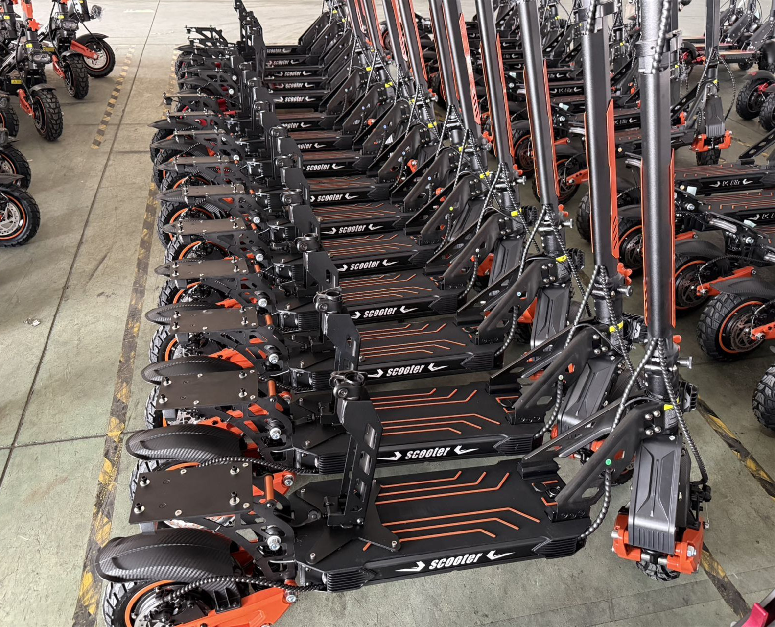 New Electric Scooter Adult Folding Mobility Scooter 11inch Lithium Battery Two-Wheel Scooter with Seat Detachable Cross-Border