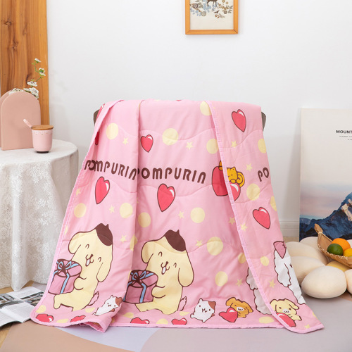 Pineapple was washed by children, summer, little pigs, kindergarten, cartoon air conditioner, water, cotton summer cool blanket, Peppa, gift.