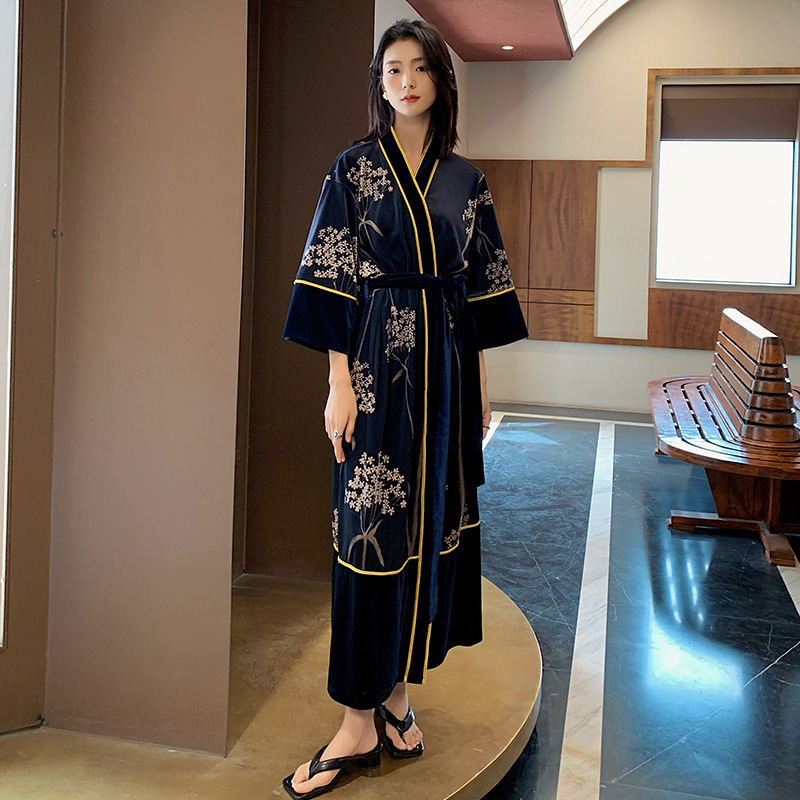 Yaoting Lace-up Velvet Pajamas Women's Autumn and Winter Long Sleeve Women's Nightgown Bathrobe Home Clothes Winter Women's Wedding Morning Gown Yaoting Lace-up Velvet Pajamas Women's Autumn and Winter Long Sleeve Women's Nightgown Bathrobe Home Clothes Winter Women's Wedding Morning Gown