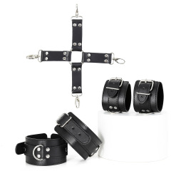 Factory direct supply of adult erotic leather bondage hand and foot leather simple cross handcuffs and footcuffs for women