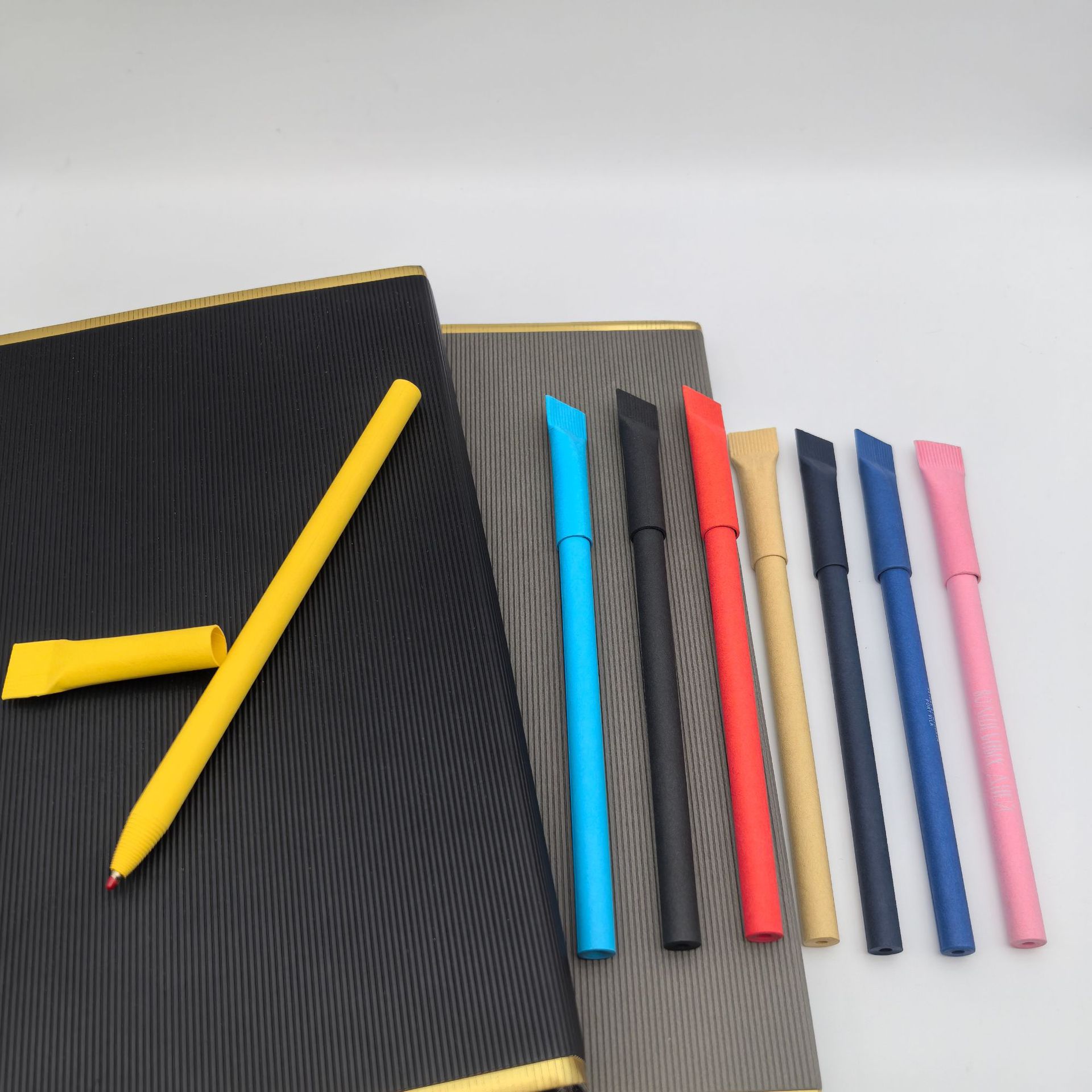 Escoba lápiz de papel de papel kraft verde logotipo simple verde color caramelo publicidad lápiz precio de fábrica mayorista