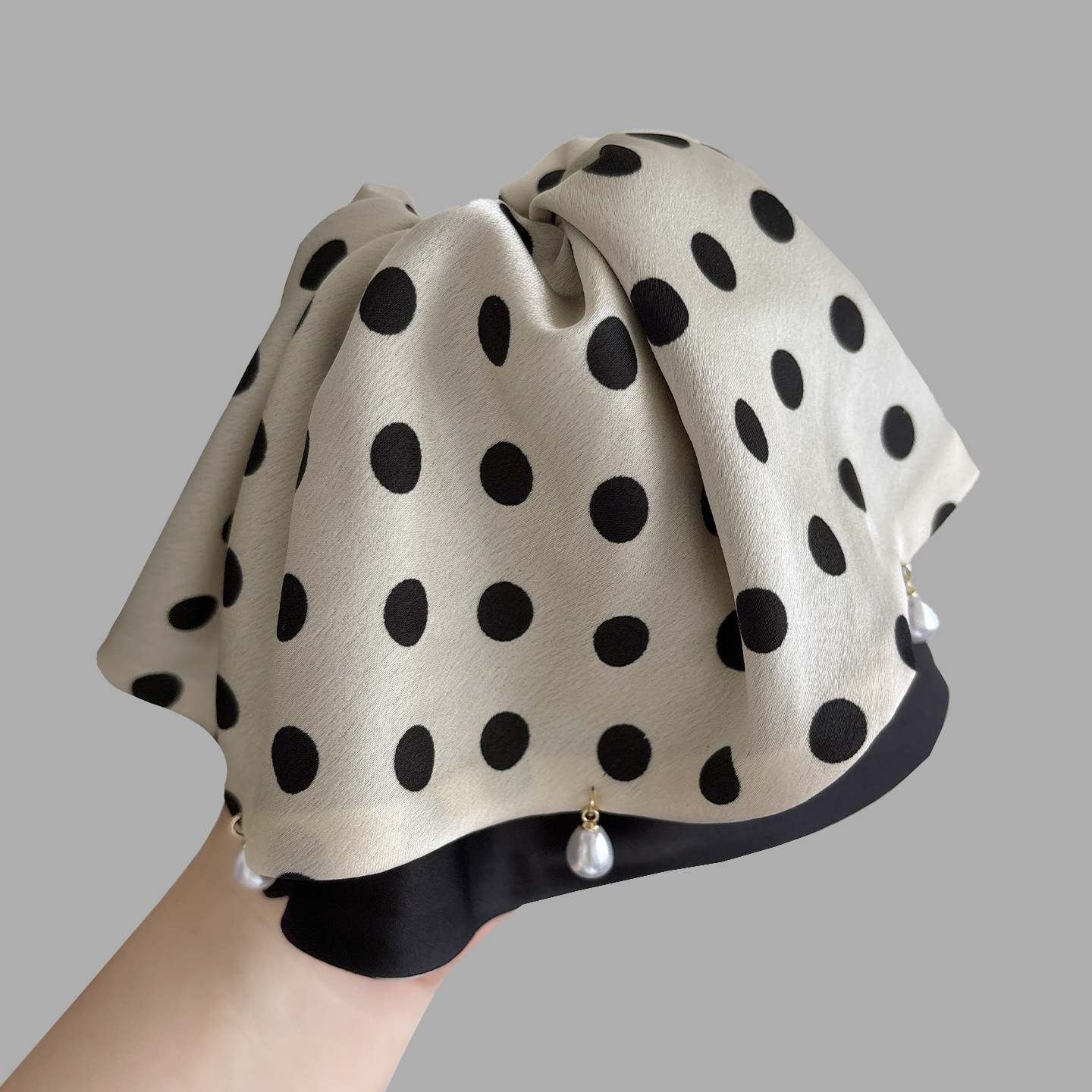 Korean-Style Pearl Pendant Large Polka Dot Scrunchie High-End Fashion Hair Tie Elegant Versatile Ponytail Hair Rope