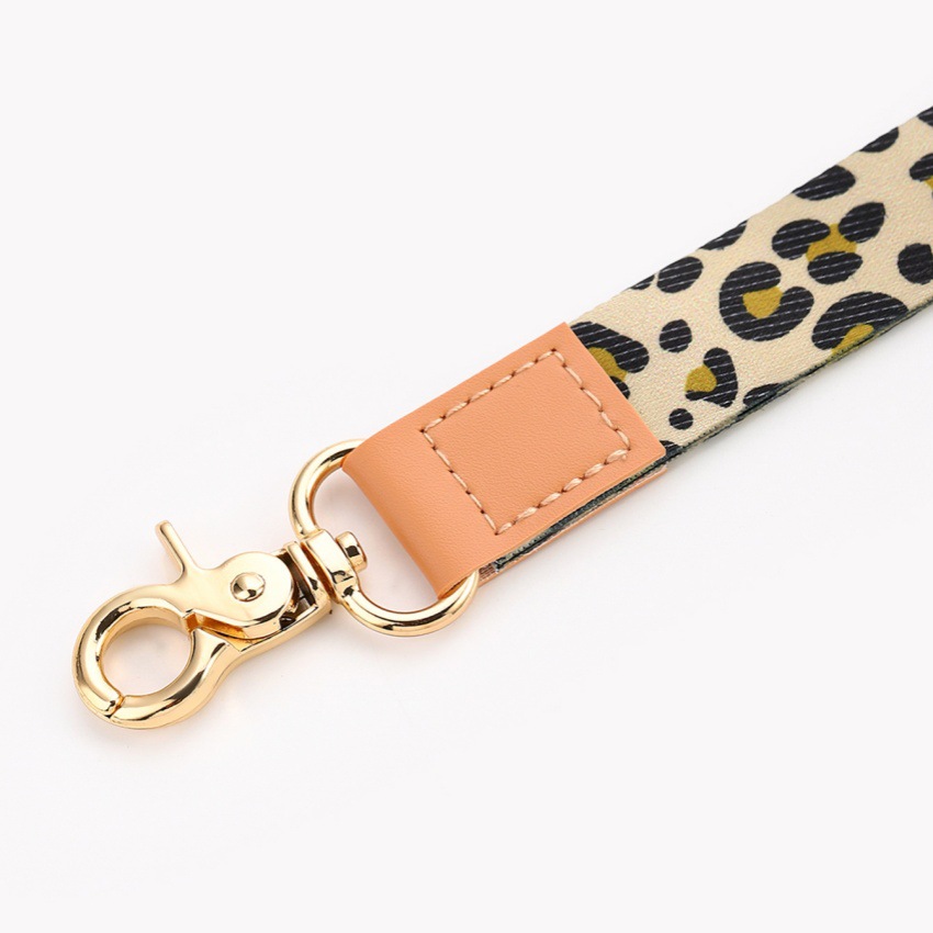 Simple Style Style Simple Style Cow Pattern Leopard Polyester Unisex Keychain
