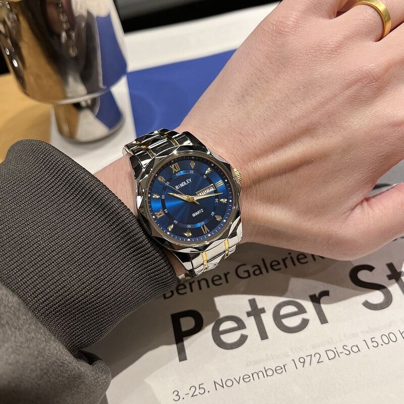 2026 new men's watch, featuring a luminous display, dual calendar, steel strap, and a stylish design suitable for both business and casual wear 2026 new men's watch, featuring a luminous display, dual calendar, steel strap, and a stylish design suitable for both business and casual wear