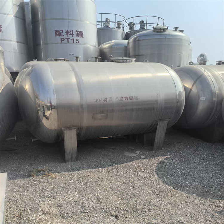 供应 二手不锈钢立式卧式储罐 10-100立方油罐奶罐 耐腐蚀储罐
