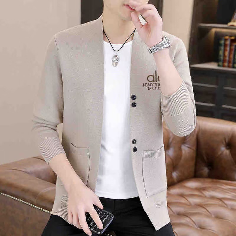 Knitted fashionable jacket