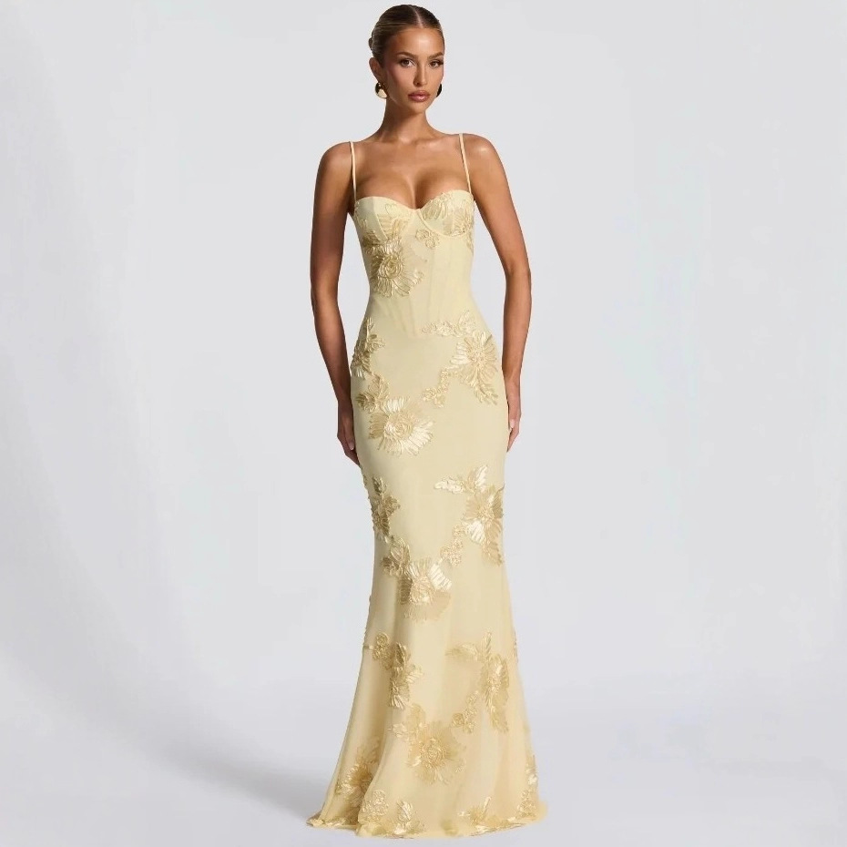 Three-Dimensional Flower Embroidered Suspender Dress with Sexy Design, Large Backless Lace-Up Slim Fishbone Underwire Dress