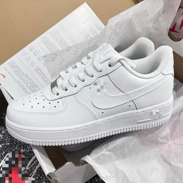 Cross-Border Exclusive Supply of Air Force Black and White Low-Top Sneakers for Men and Women, Af1 with Air Cushion, Air Sports Casual Shoes, First-Layer Cowhide