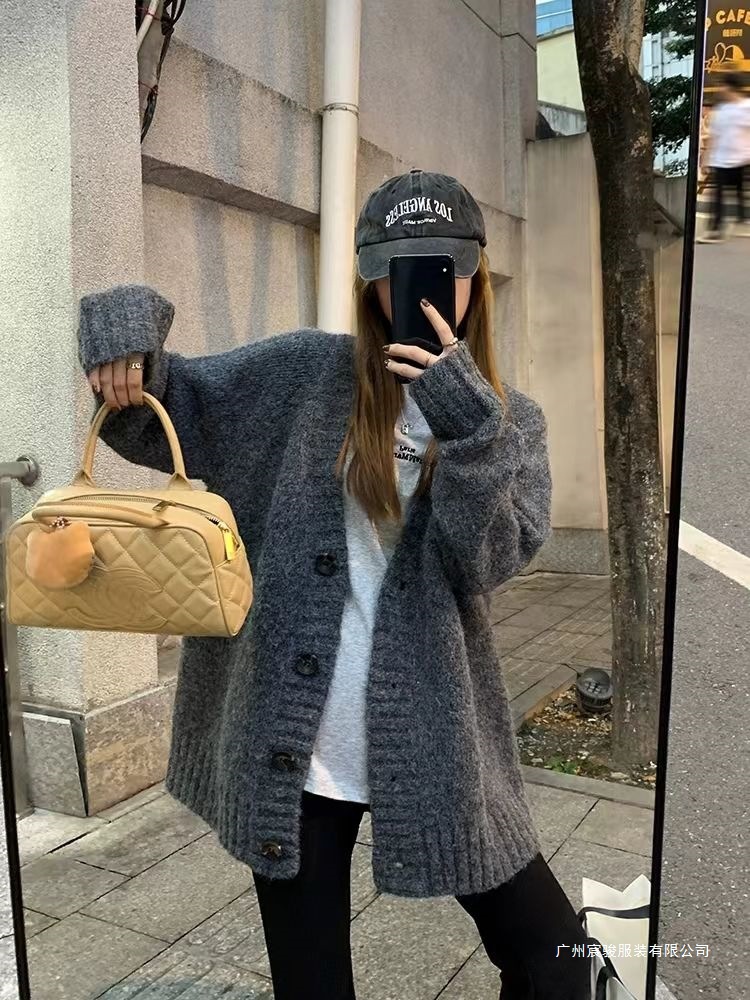 慵懒风V领春秋季外套纯色宽松新款软糯针织开衫上衣中长款秋女潮