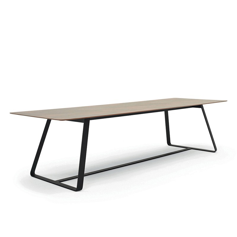 Mesa larga de pizarra