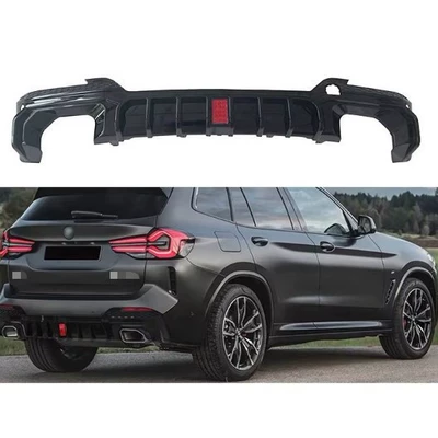 Suitable for BMW X3 rear lip G01, modified rear lip in glossy black, 2021 model, with lights and tail lip spoiler (Big Surrounded)