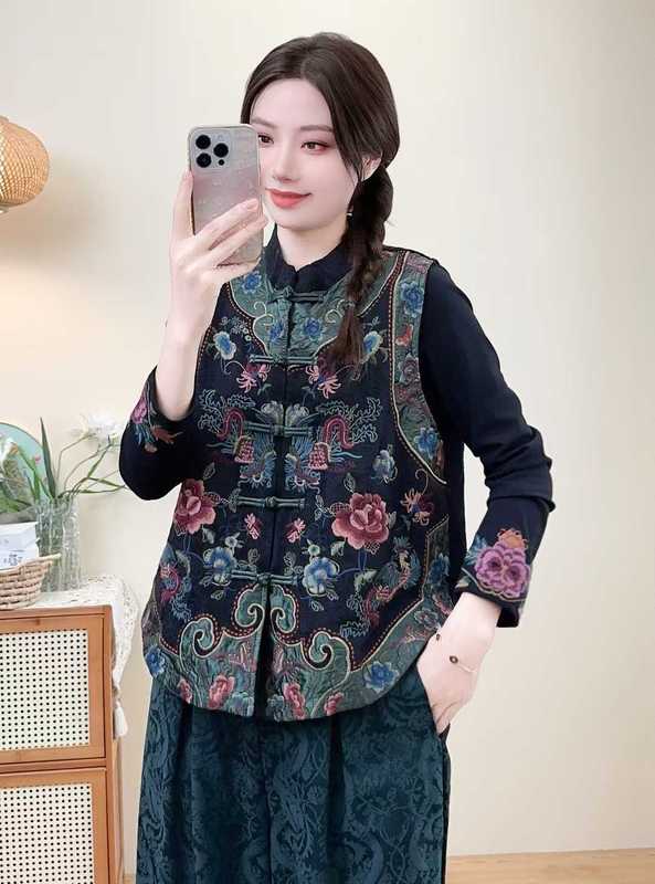 2025秋季棉麻提花底重工刺绣坎肩国风立领盘扣宽松女士马甲|undefined