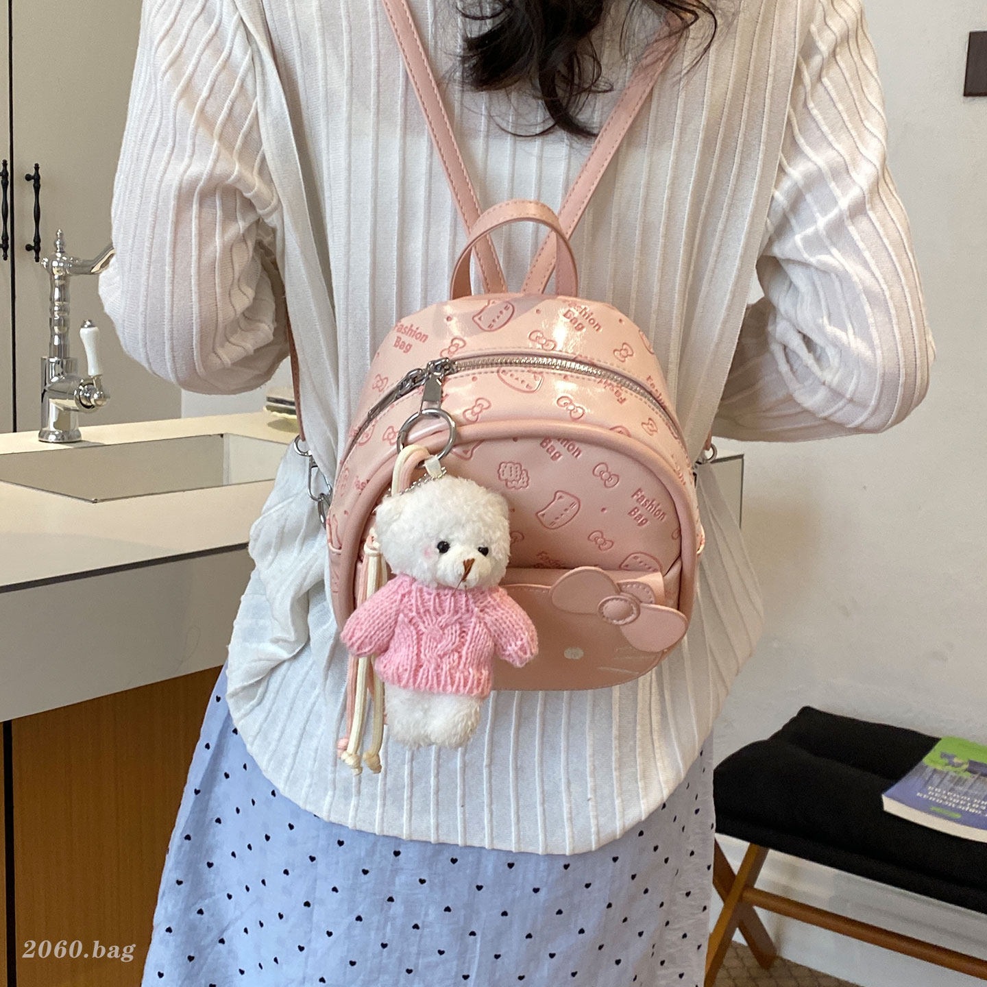 Mochila de gato nueva mochila escolar de chicas chicas estampadas de viento de estudiantes mochila de dibujos animados verano 2026 ligera y encantadora