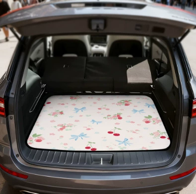 Avtomobil döşəmə paspasları – Dirt-Resistant, Ultra-Low Price, Amazon - amazon-crystal-velvet-car-mat-11-10075-crystal-velvet-dot-plastic-bottom