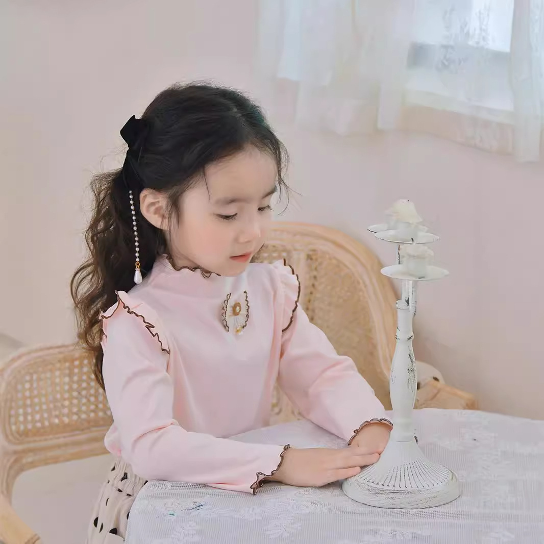 Coreana de primavera y otoño de los niños camisetas de base de encaje de brotes de miel espeso camisetas de manga larga de chicas fabricantes de calcomanías