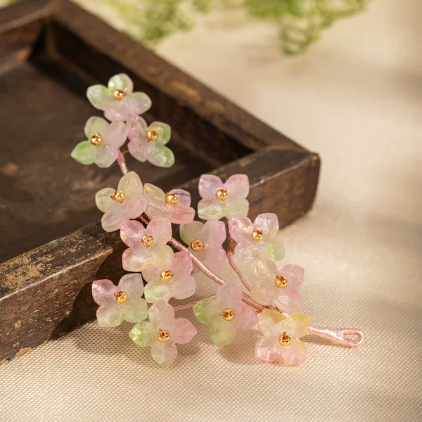 Hydrangea headpiece, ancient style Hanfu decoration, gentle Chinese-style hair accessory, new Chinese-style cheongsam headpiece accessory