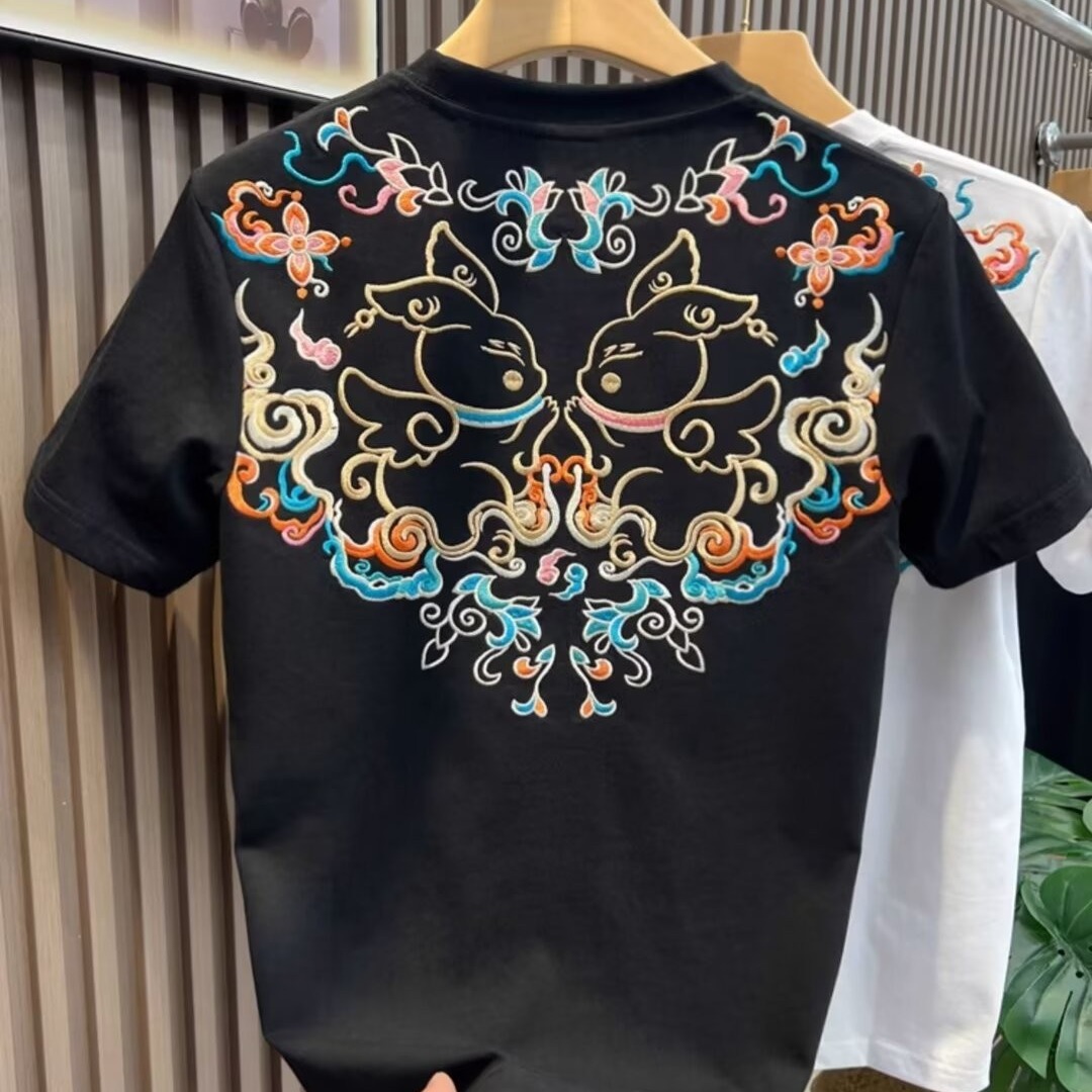 Summer ethnic base body-friendly short sleeve T-shirt with a round…